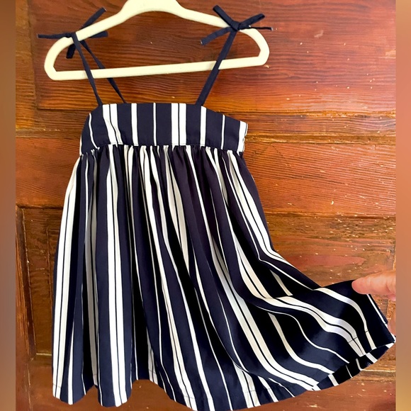 Old Navy Other - 💥3/$25💥2T Old Navy Resort Spaghetti Strap Sleeveless Dress, Navy White Stripe
